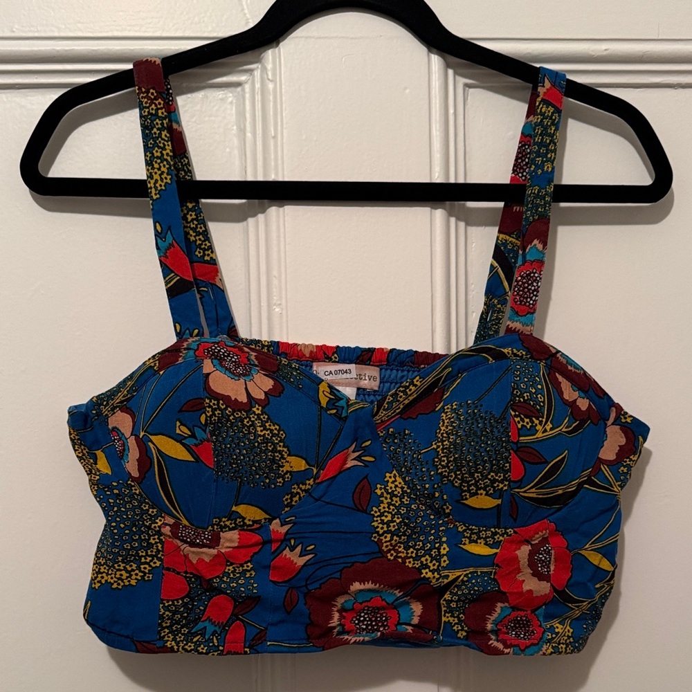 Floral Print Crop Top in Blue and Red